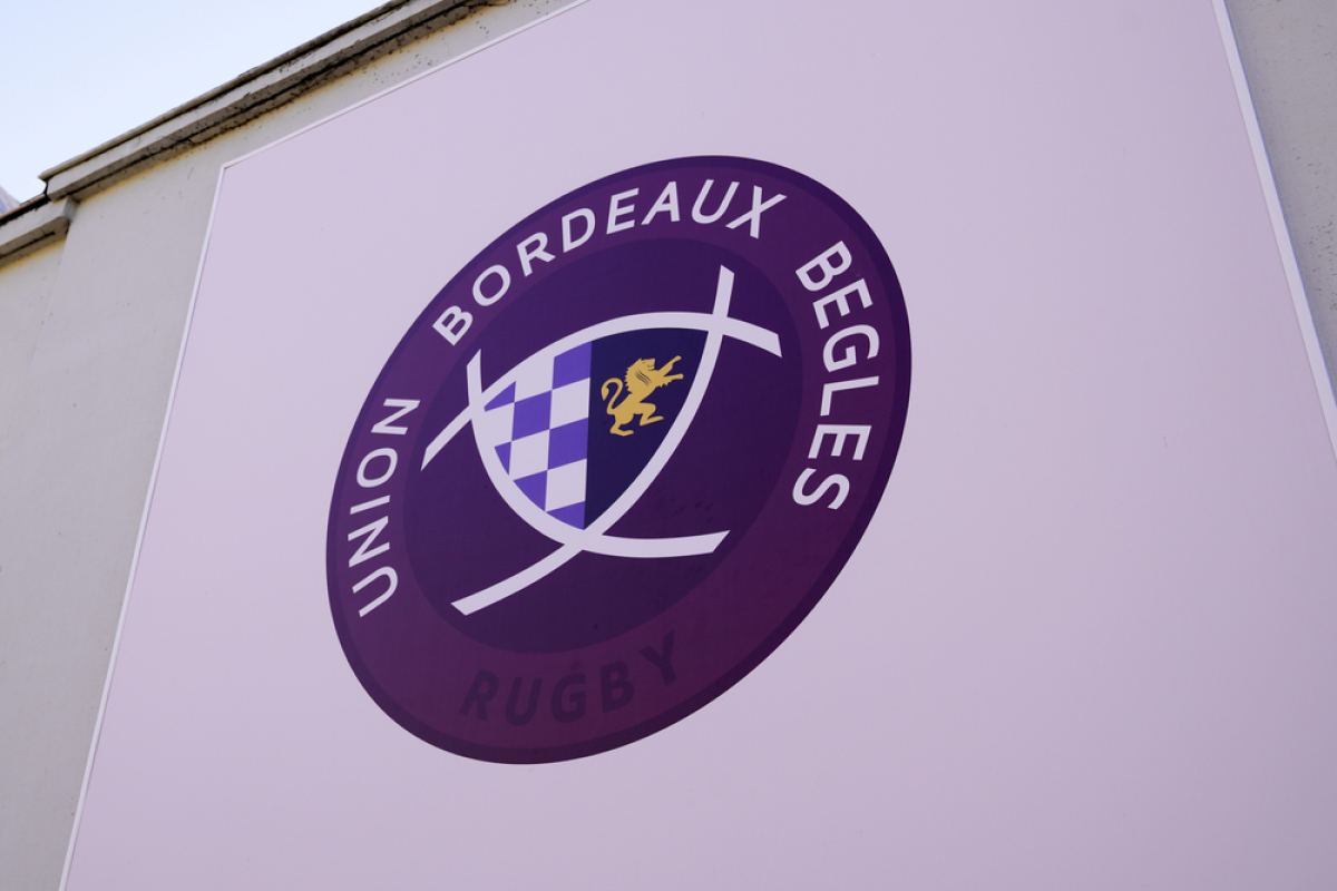 investir à Bègles – le drapeau de l’Union Bordeaux-Bègles Rugby